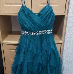 B Darlin Homecoming dress